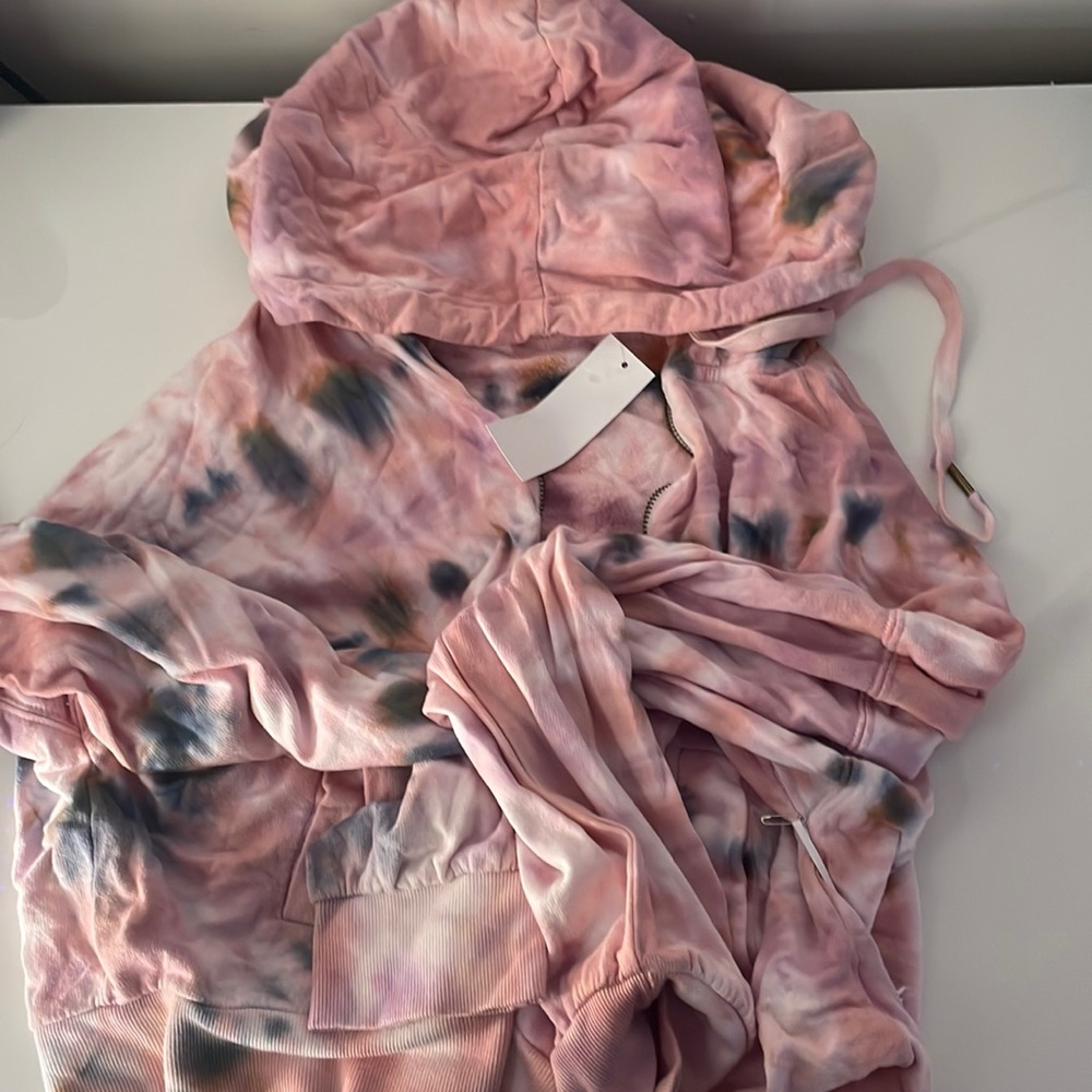 Colorful hoodie M from young fabulous and broke